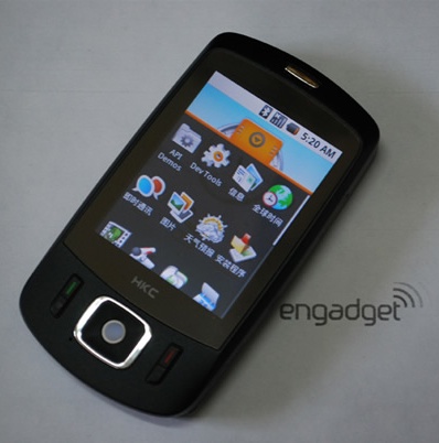 Chinese manufacturer HKC intro’s the Pearl, an Android, Windows Mobile dual-OS handset