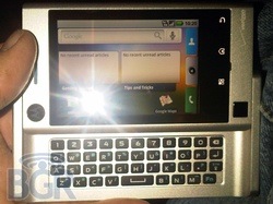 Motorola Devour — spotted looking nice in silver